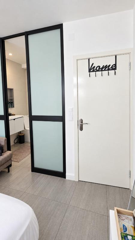 C D V Residences - image 6