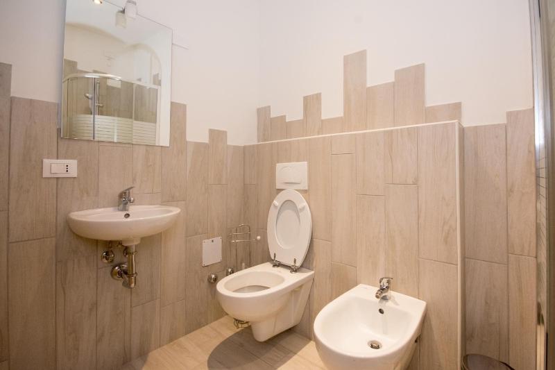 Double Room with Private Bathroom image 2