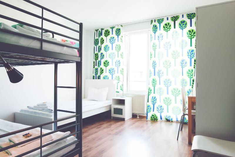 Budget Triple Room image 1