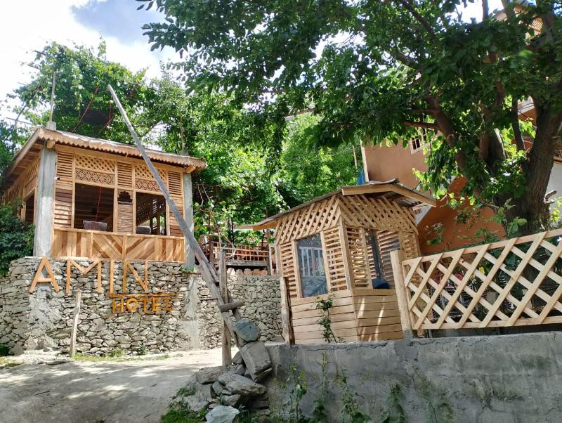 Rakaposhi Amin Hotel & Restaurant Pissan Hunza Nagar Gilgit Baltistan - image 2