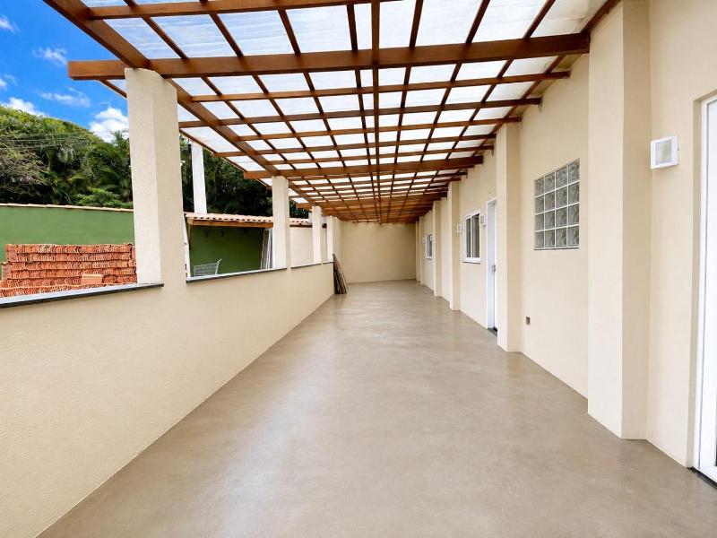 Spacious house with 7 bedrooms 400m from the beach | Pool barbecue area and sports field BZ54 - image 22