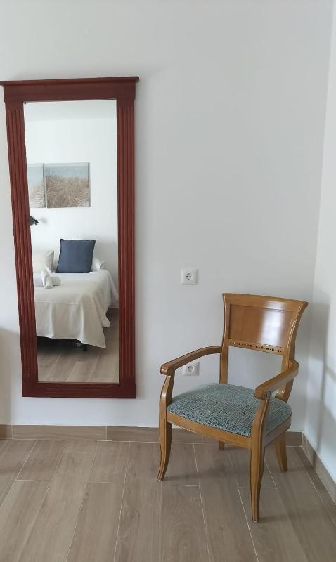 Apartamentos La Carabela - image 27