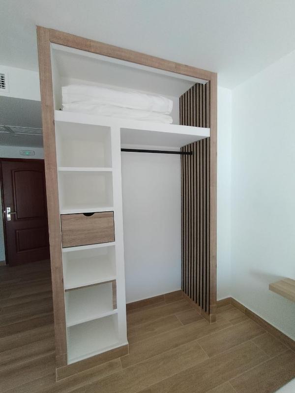Apartamentos La Carabela - image 29