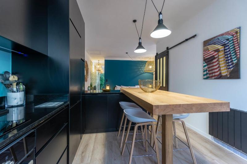 COCOON KEYWEEK Holiday House with lovely patio in Biarritz city center - image 23