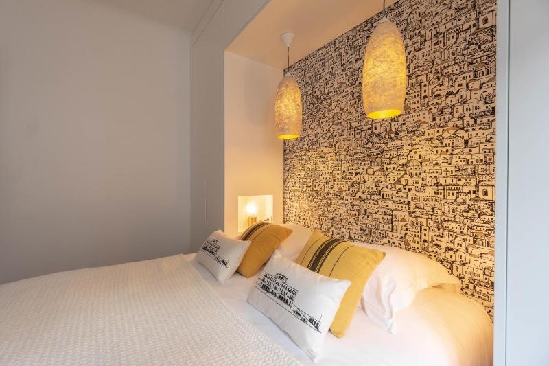 COCOON KEYWEEK Holiday House with lovely patio in Biarritz city center - image 18