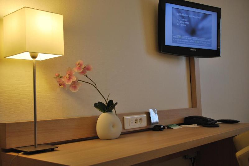 Superior Double Room image 4