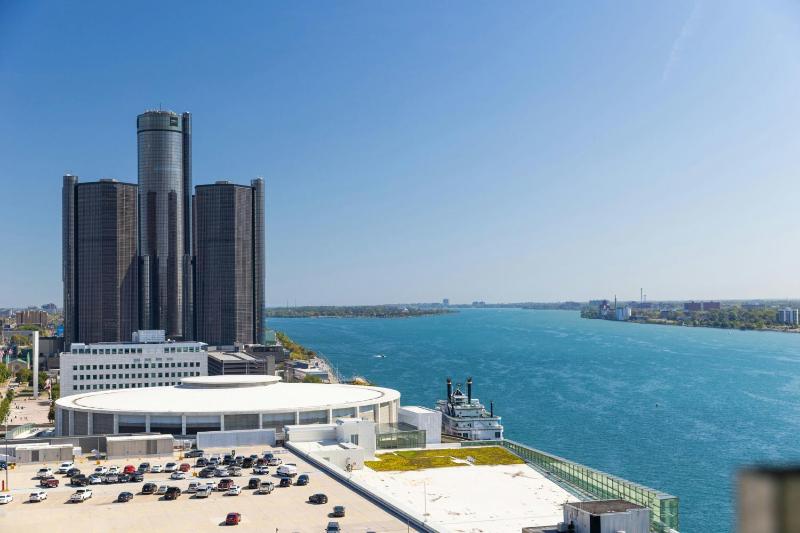 JW Marriott Detroit Water Square - image 19