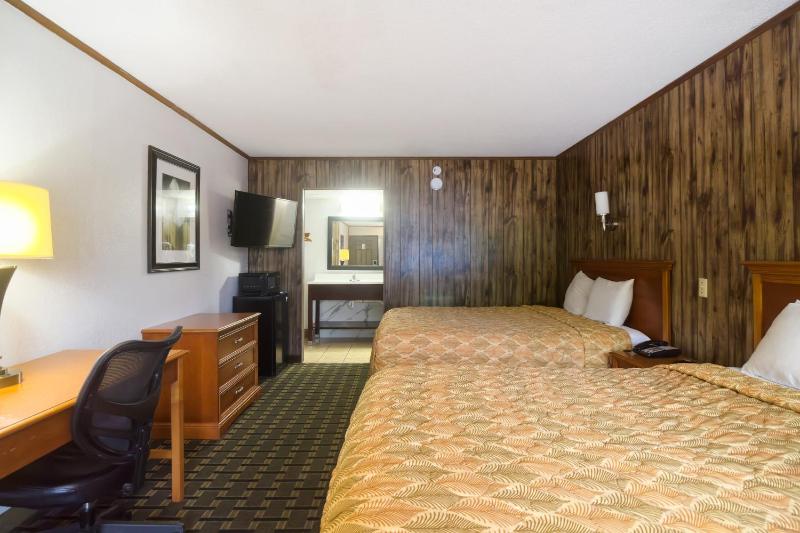 Tennessee Mountain Lodge Riverside by OYO - image 11