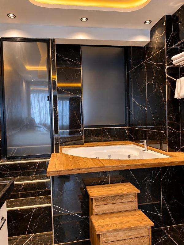 Nuro Luxury Apartments - image 16