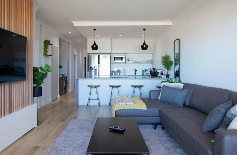 Tarvie Camps Bay Shores Retreat - image 12
