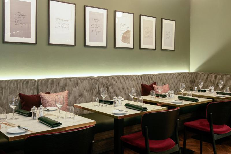 Crowne Plaza Vienna - image 4
