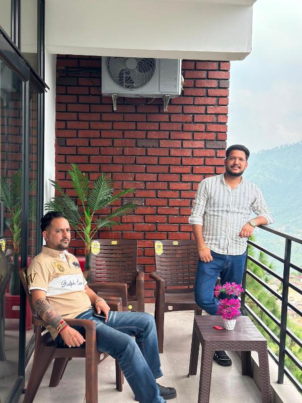 Host jatin Kasauli Mountain Mist 7o1827o7o3 - image 37