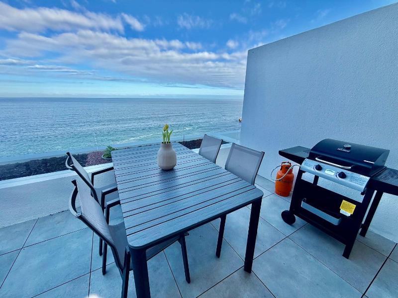 Wonderful sunset two double beds and a grill - image 15