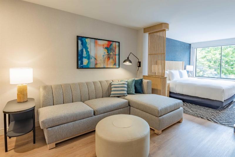 Hyatt House Portland Airport - image 12