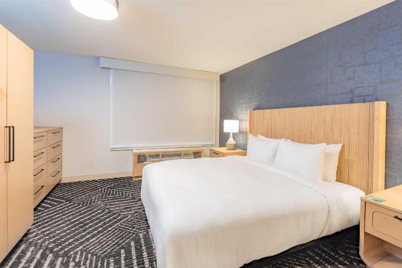 Hyatt House Portland Airport - image 22