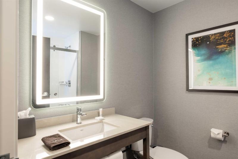 Hyatt House Portland Airport - image 38