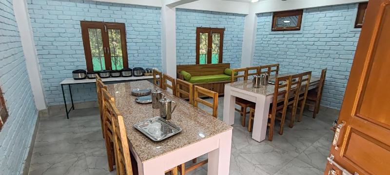 Riverdale Hills Kasauli-Twin Pools - image 13