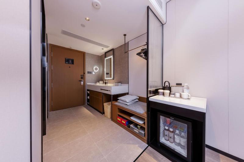 Atour Hotel Wuhan Hankou Riverside Park Jiefang Avenue - image 5