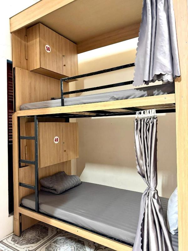 Downtown Backpacker Hostel - image 20