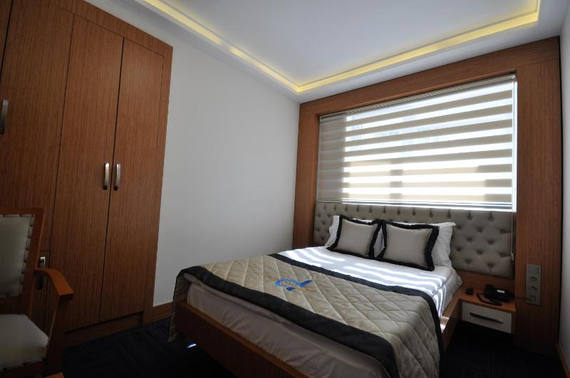 Economy Single Room image 2