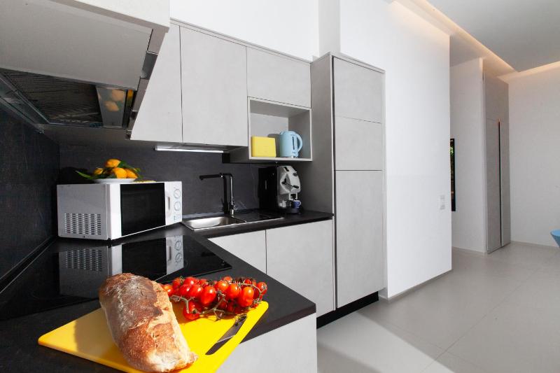 Estate4Home - Blue Margar - image 5