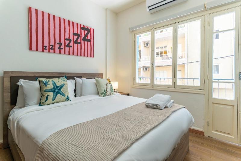 Rue - 2-BR Apartment & Balcony in Mar Mikhael - image 15
