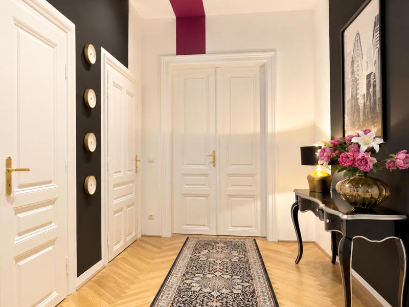 Stylish Apt for 4 near MuseumsQuartier Metro U2 & U3 - image 4