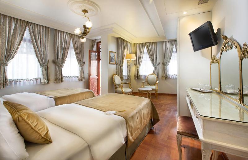 Triple Room image 4