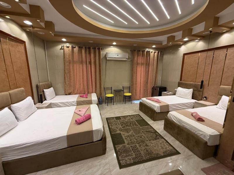 Crown plaza Hotel - image 6