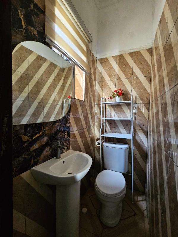 2 bedroom apartment with pool At Tseaddo Airport - image 16