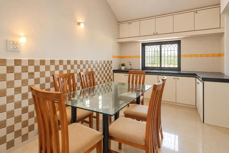 Villas & Penthouse & R00MS located at Calangute - image 3