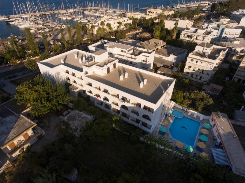 International Hotel - image 29