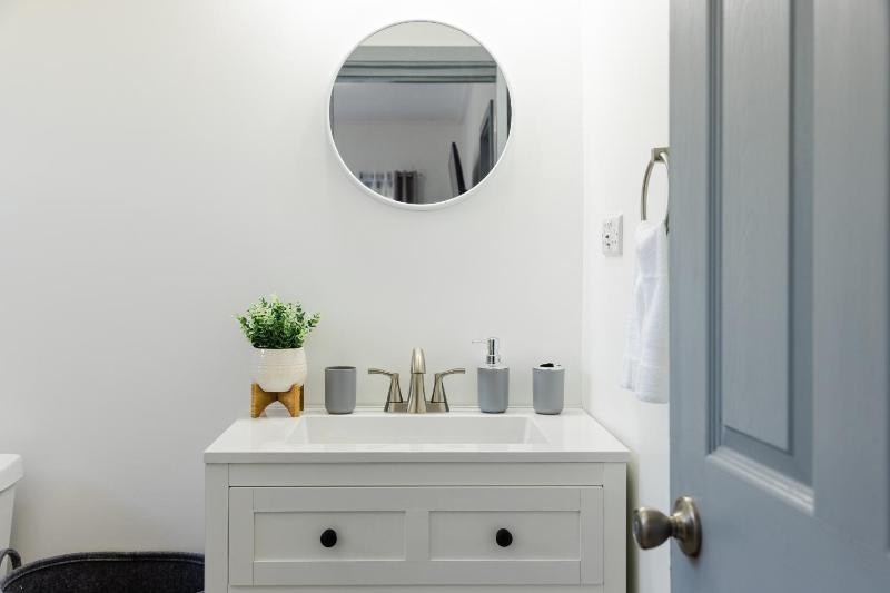 Villa Nova Townhouse Unit #1 - image 4