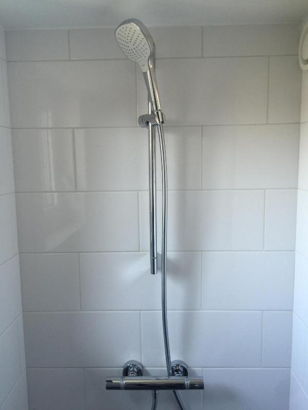 Quadruple Room with Private Bathroom image 4