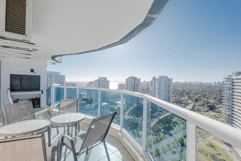 360 View - Brava & Mansa - image 13