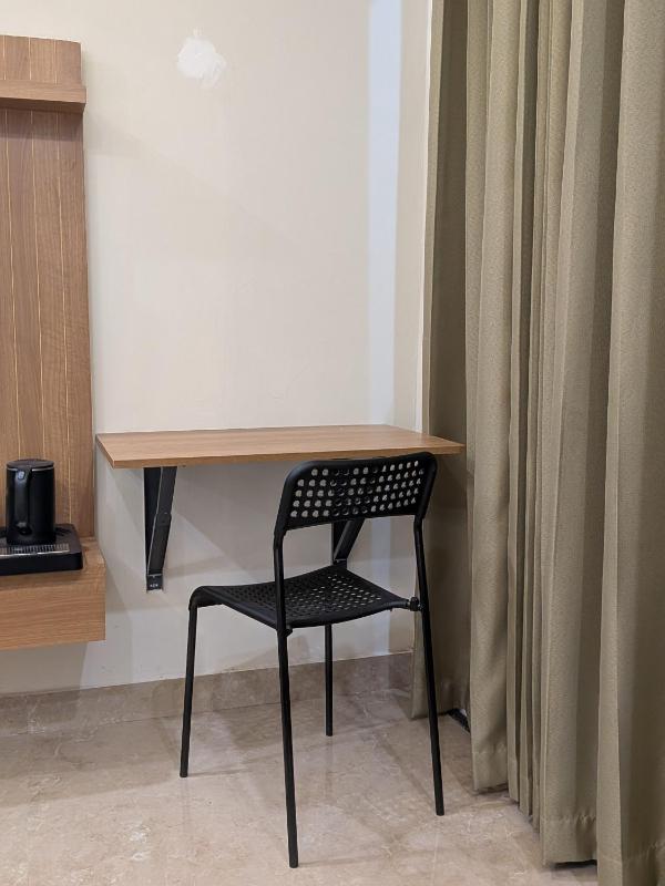 The Lodgers Luxury 2 BHK Apartment Near Sector 42 Gurugram - image 5