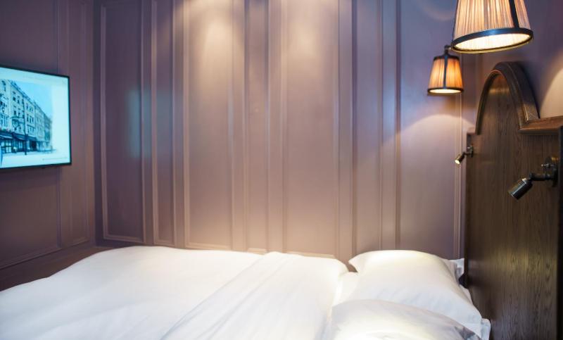 Mimi's Mini No Window image 2