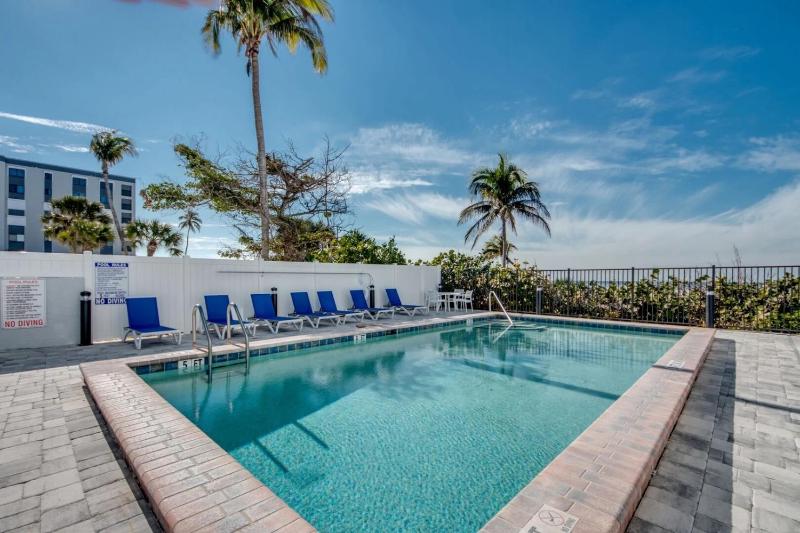 Beach Villas # 305 - Recently Refereshed! condo - image 26