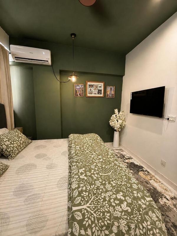 The Olive Groove - Cozy Apartment in DHA - image 3