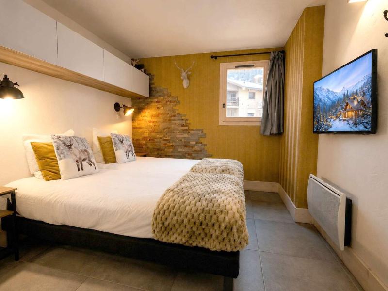 Somptueux chalet 130 m² 11 pers vue montagnes cheminée 5 chambres - FR-1-545-27 - image 9