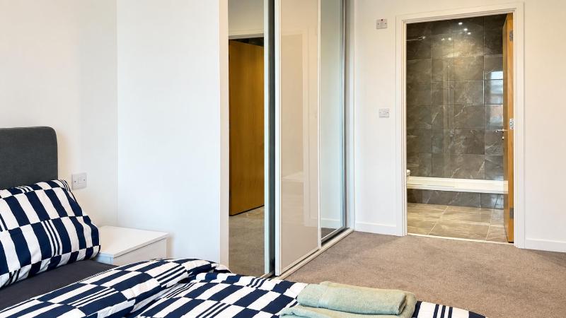 2-Bed - Sleeps 4 - City Centre - image 27