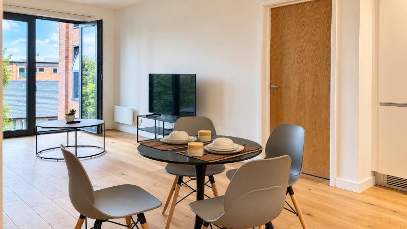 2-Bed - Sleeps 4 - City Centre - image 1