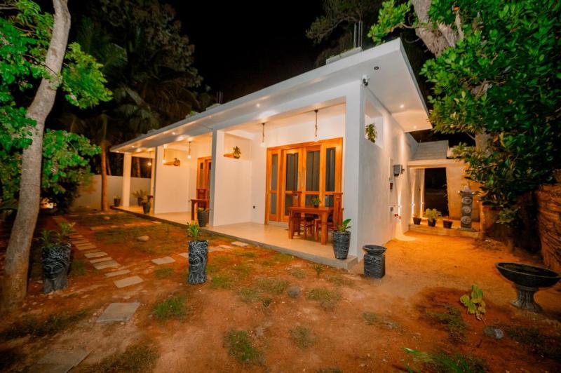 Sea Shell Paradise Hiriketiya - image 12