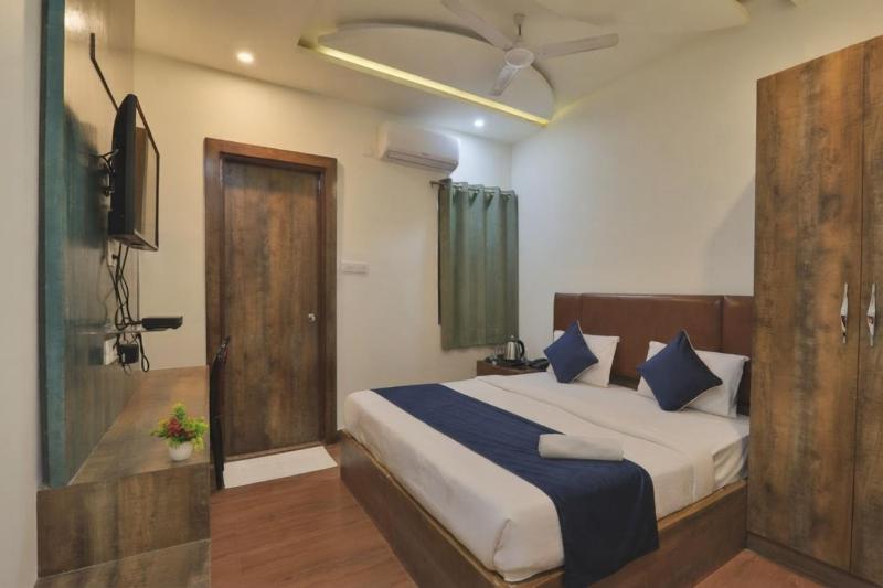 4Everstayz by Jankia Sigra Premium Rooms With Lift and Free Parking!!! Best Stay In Varanasi - image 12