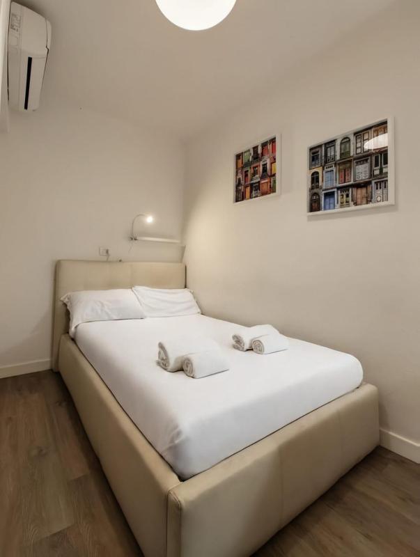 GuestHost - Ponte Vecchio & Boboli Modern Apartment - image 12