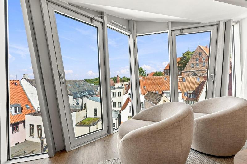 Sadebo Traveblick Suites Lübeck Innenstadt - image 25