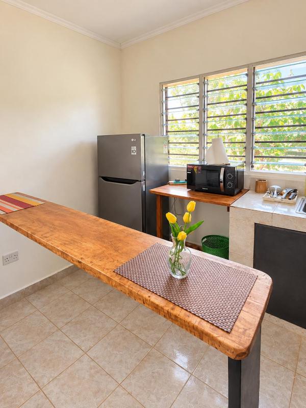 Swahili-Style 1-Bedroom Very Near Diani Beach - image 15