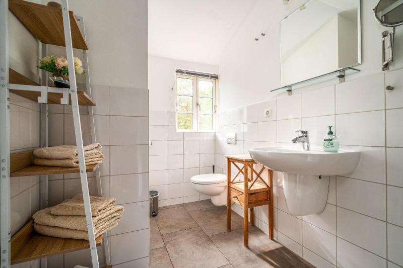 Hotel-Bolter-Muehle-Fewo-Sonnenblumenzimmer - image 3