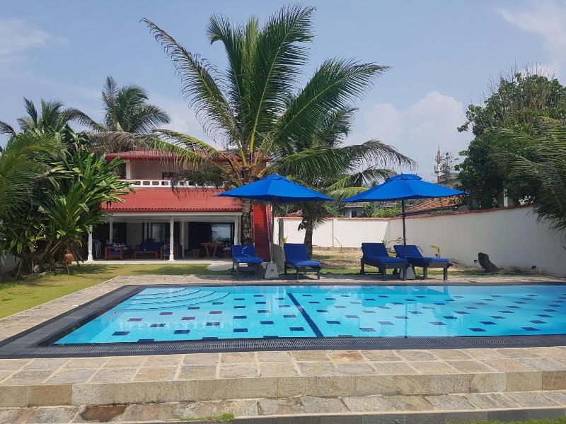 Tropical Beach House Hikkaduwa - image 9