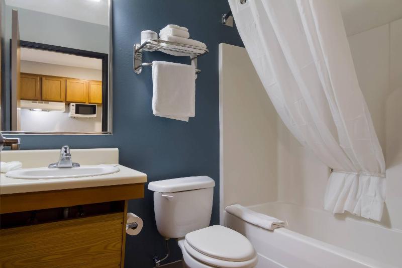 WoodSpring Suites Jacksonville I-295 East - image 27